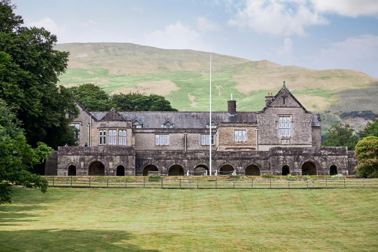 The Dalesman Country Inn Sedbergh Exterior photo