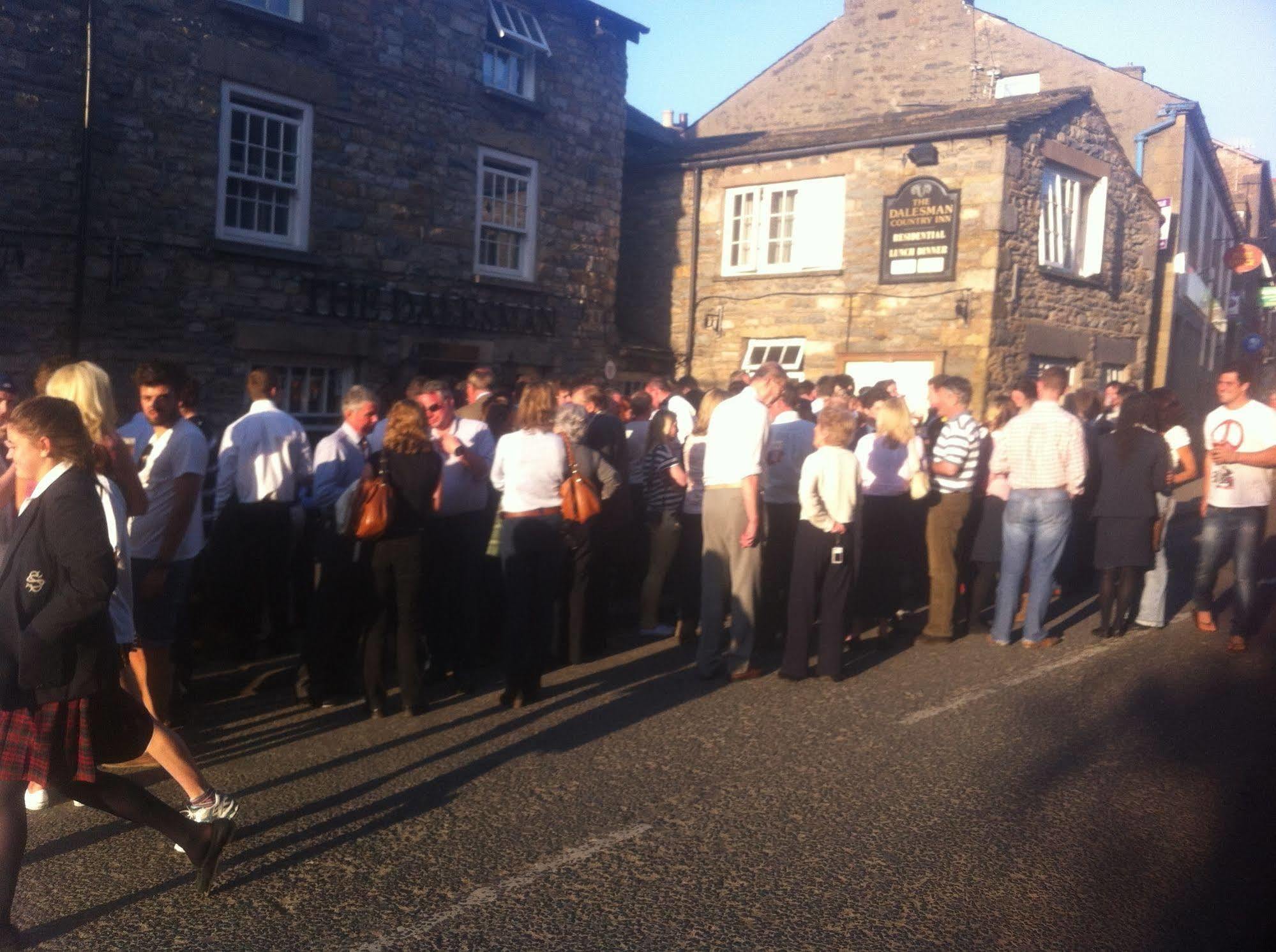 The Dalesman Country Inn Sedbergh Exterior photo